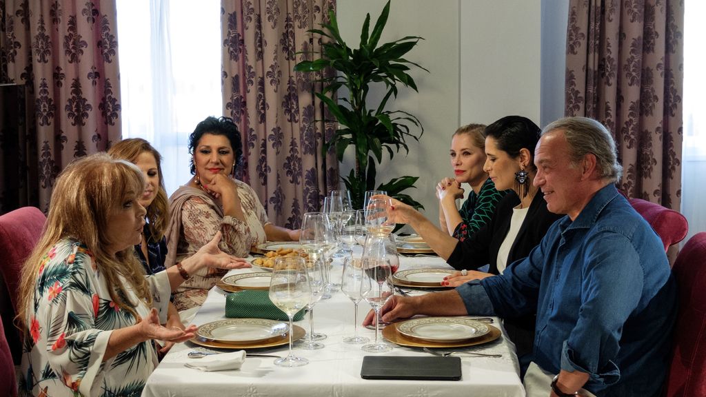 Pastora Soler recibe la visita de  Bertín Osborne en 'Mi casa es la tuya'.