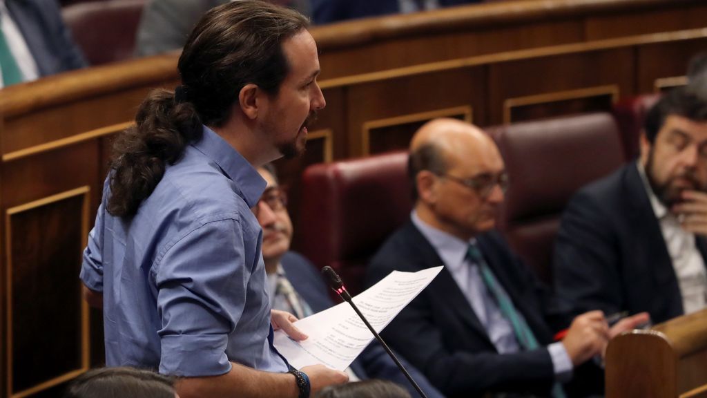 Iglesias a Rajoy: “Usted cobró sobresueldos desde 1997 a 2008 y mintió en sede judicial”