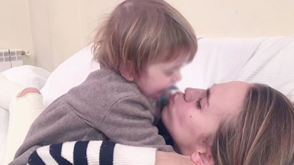 ¡Vuelta a casa! Yoli 'GH 15' recibe el alta hospitalaria y se reencuentra con su hija