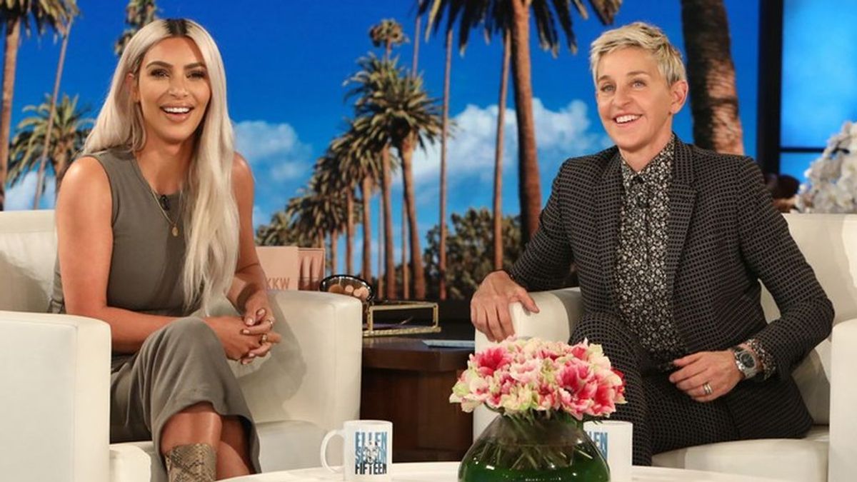 Kim Kardashian durante su visita al programa de Ellen DeGeneres.