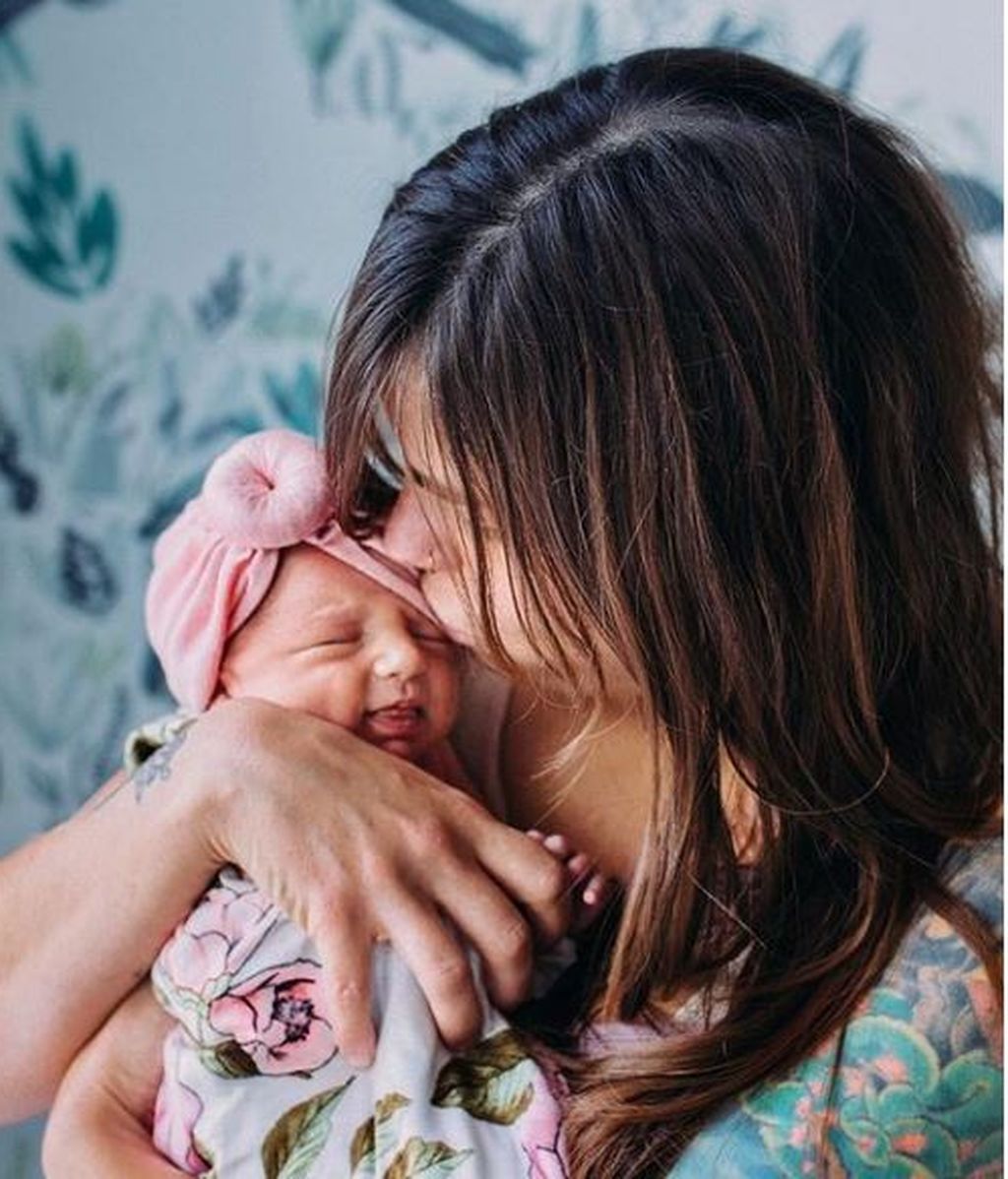 Una mujer da visibilidad a las estrías en la red después de haber sido madre Una mujer da visibilidad a las estrías en la red después de haber sido madre