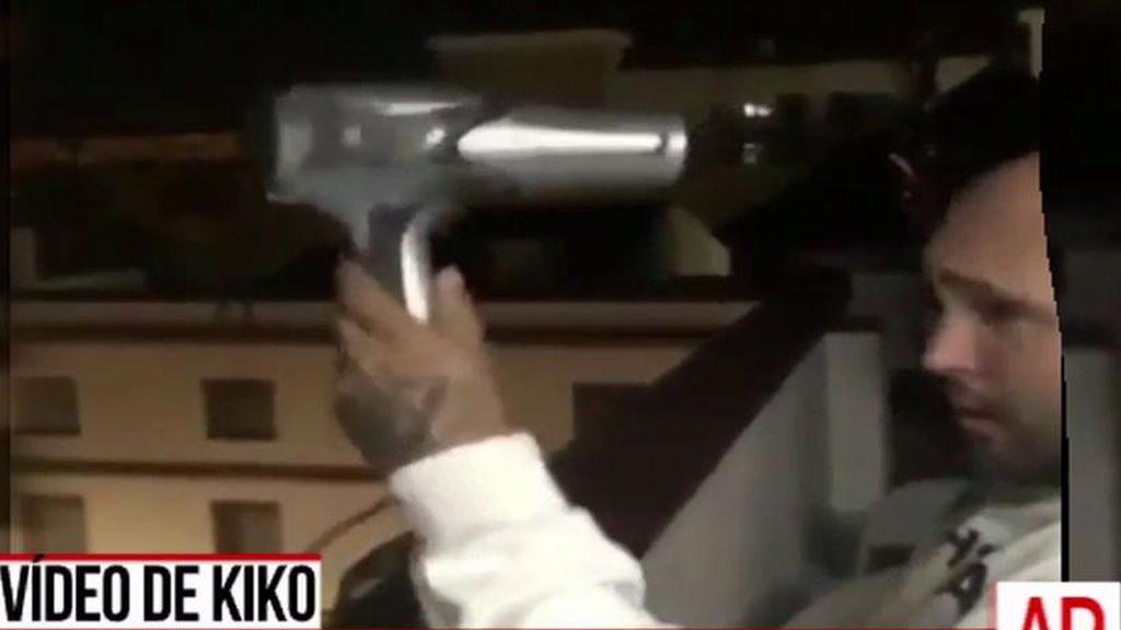 La última de Kiko Rivera: aparece secándose una supuesta melena