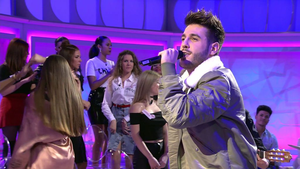 Antonio José: 'Me haces falta' Antonio José: 'Me haces falta'