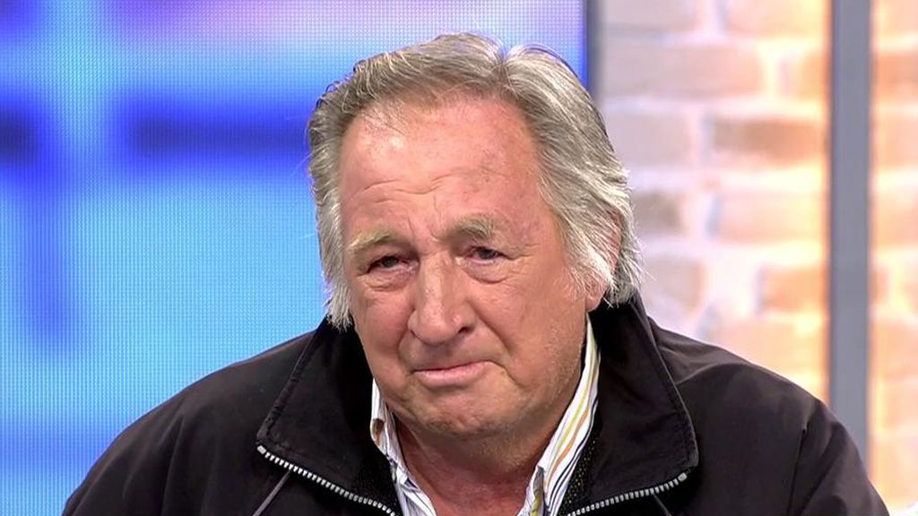 Felipe se rompe al mandarle un mensaje a Lucía Bosé: "No eres ninguna ladrona"