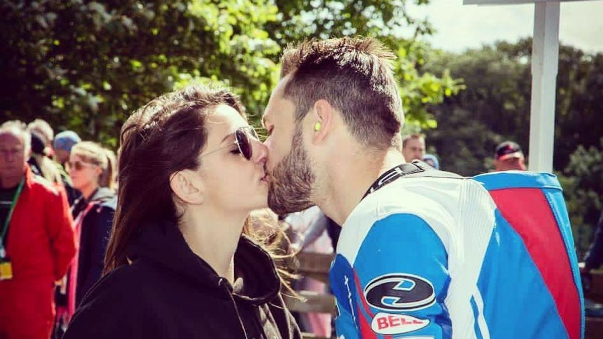 El emotivo mensaje de la novia del piloto que murió en un terrible accidente en el GP de Macao El emotivo mensaje de la novia del piloto que murió en un terrible accidente en el GP de Macao