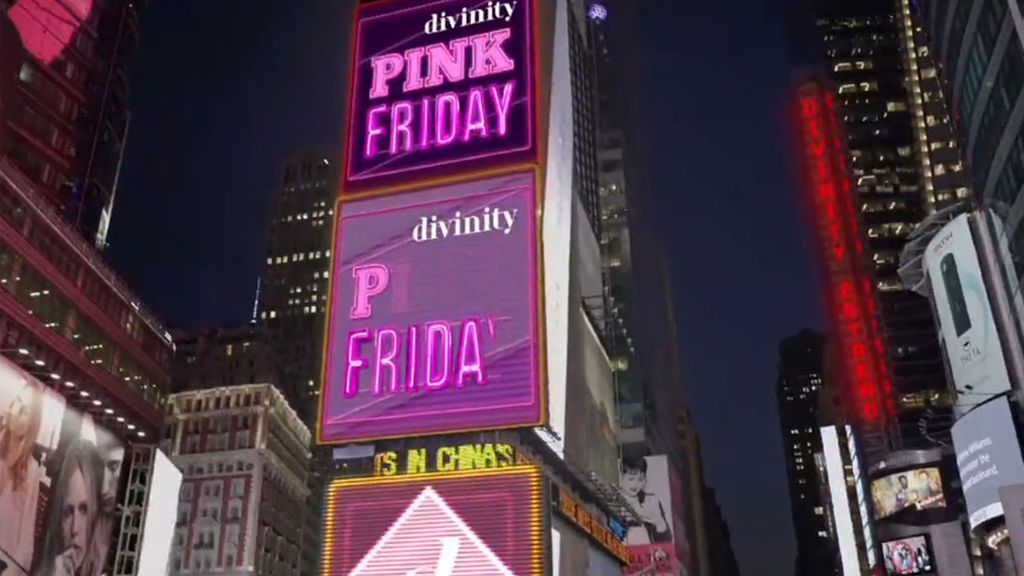 ¡Vive el 'Pink Friday' en Divinity!