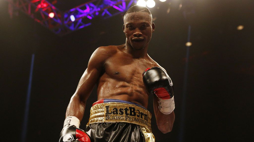 ¡Increíble! El boxeador Zolani Tete consiguió el KO más rápido de la historia a los 11 segundos