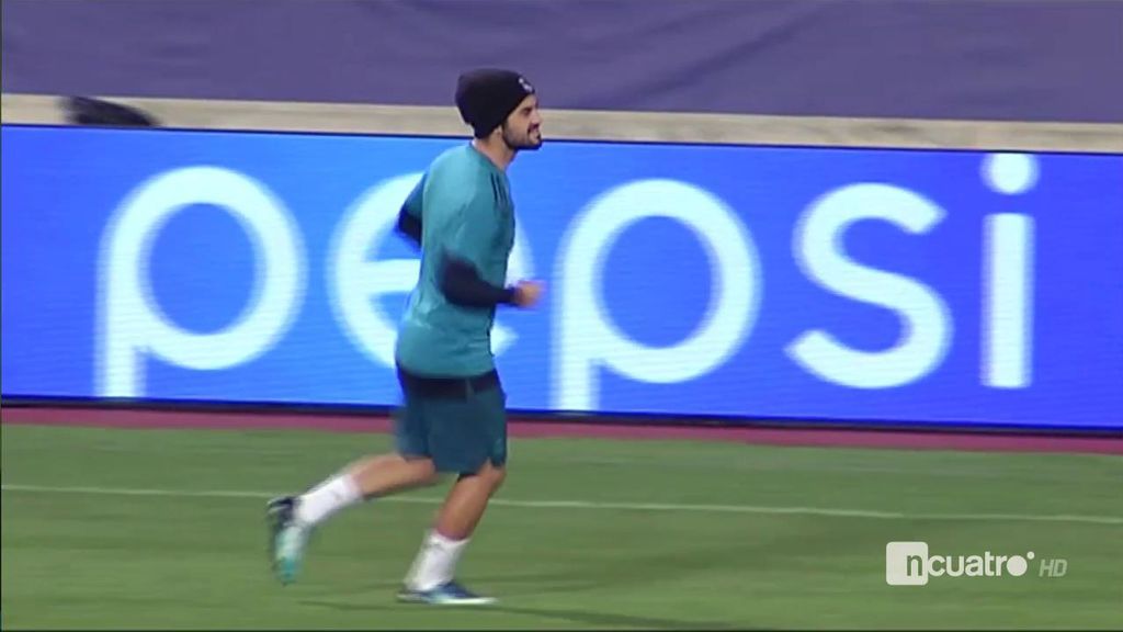 Los malabares de Isco con un chicle en el entrenamiento del Madrid