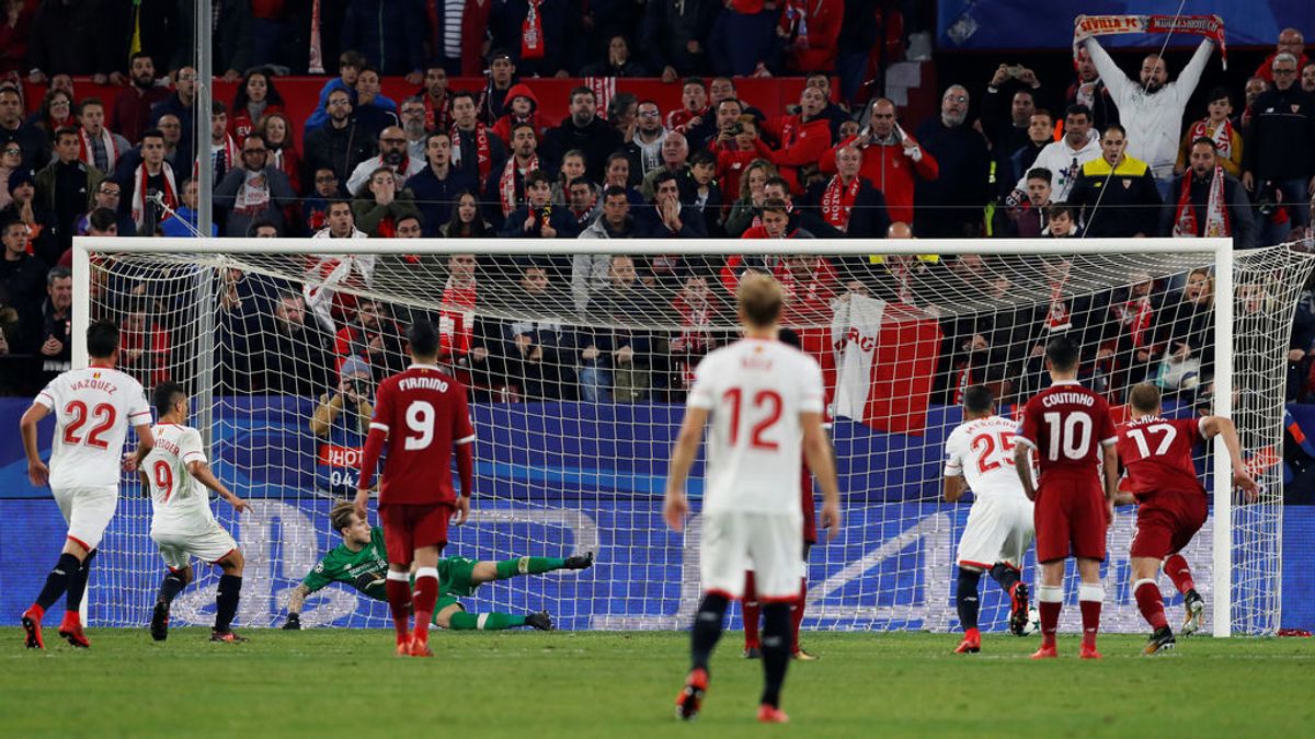 Del 0-3 al descanso, al 3-3 final: El Sevilla tira de épica para empatar con el Liverpool en el descuento en el Pizjuán
