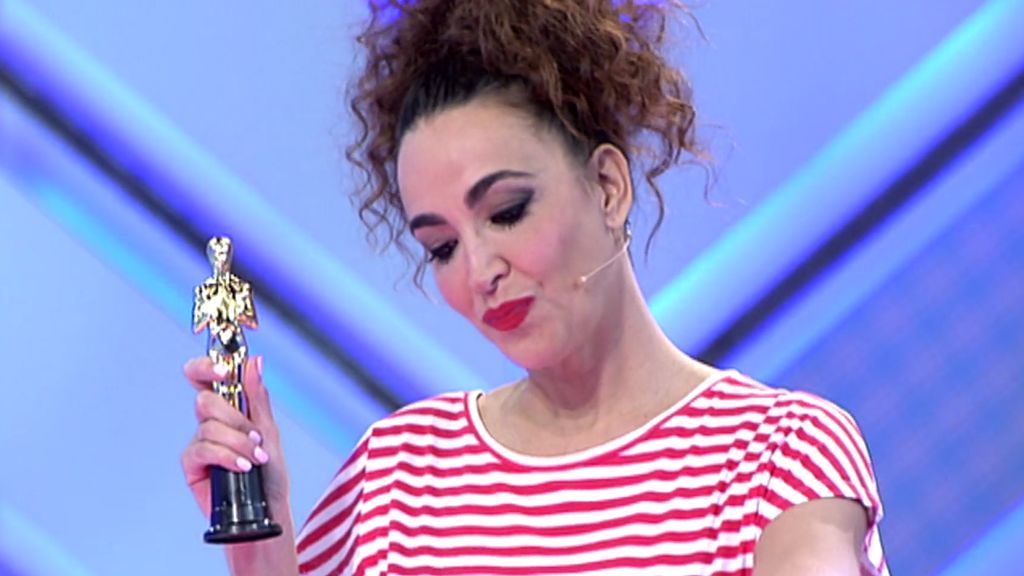 Cristina gana el ‘Premio Oscar’ al mejor cambio en lengua extranjera de 'Cámbiame'