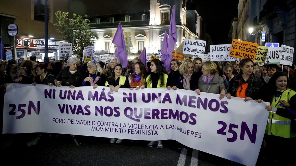 Millones de personas salen a la calle para exigir soluciones contra la violencia de género en toda España