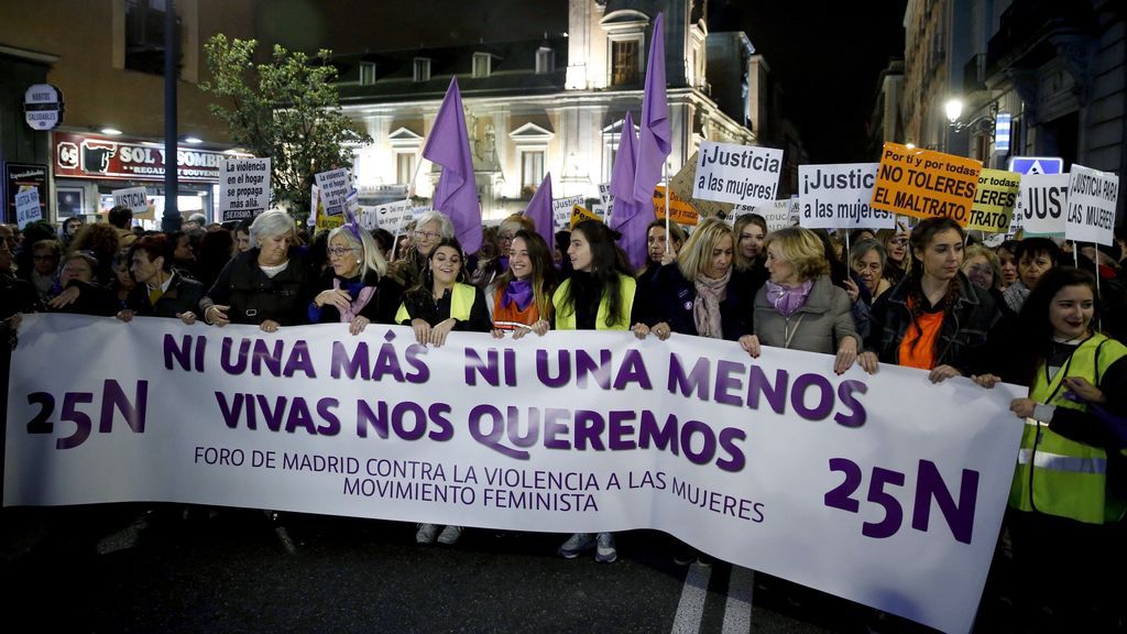 Millones de personas salen a la calle para exigir soluciones contra la violencia de género en toda España