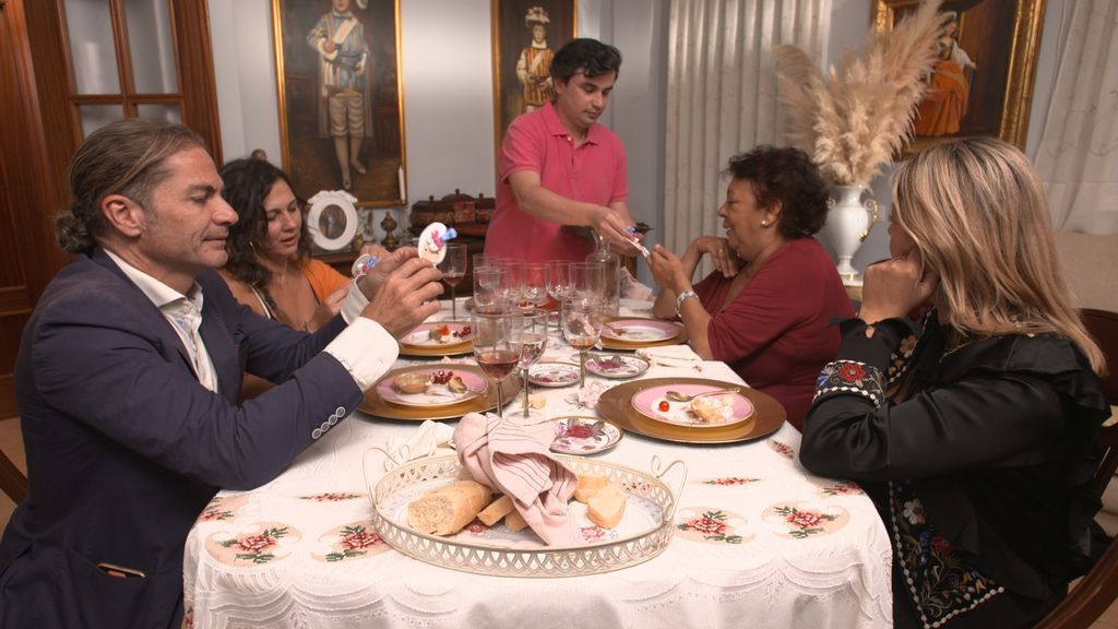 'Ven a cenar conmigo' toma el arte de Sevilla.