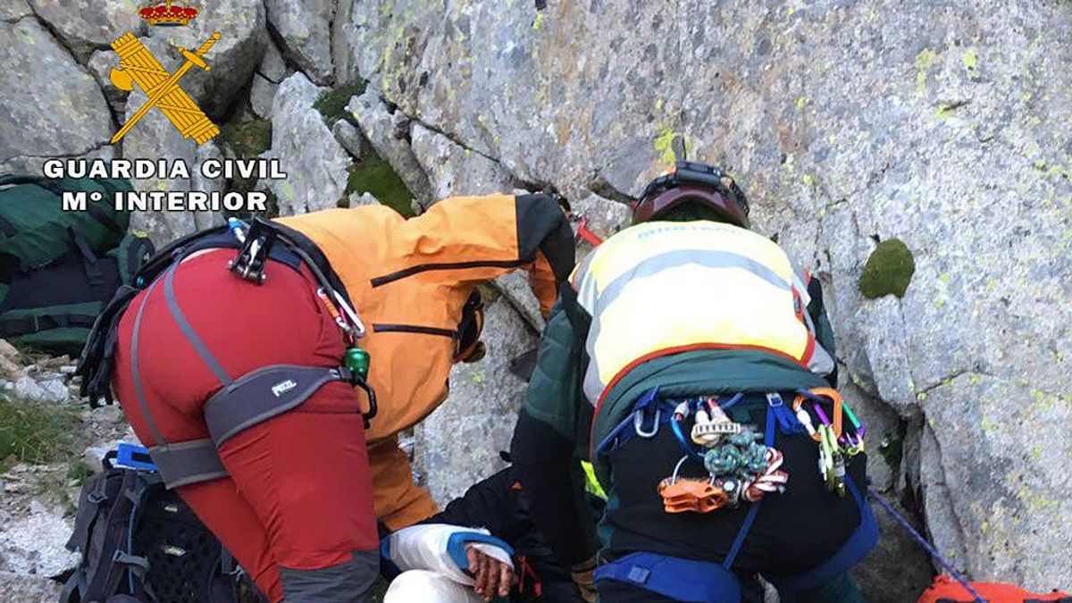 Dos alpinistas que pretendían colocar una estelada en el pico más alto de Huesca, rescatados por la Guardia Civil