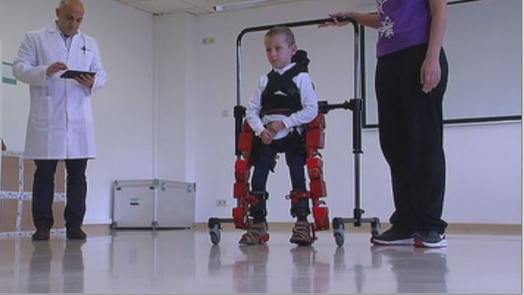 Robótica para ayudar a Jens  y otros niños  con atrofia muscular