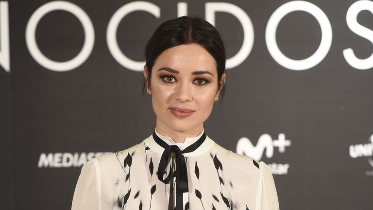 El corte de pelo de Dafne Fernández en la premiere de 'Perfectos