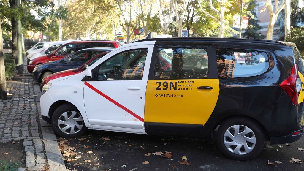 ¿Desbancarán Uber o Cabify al taxi tradicional?