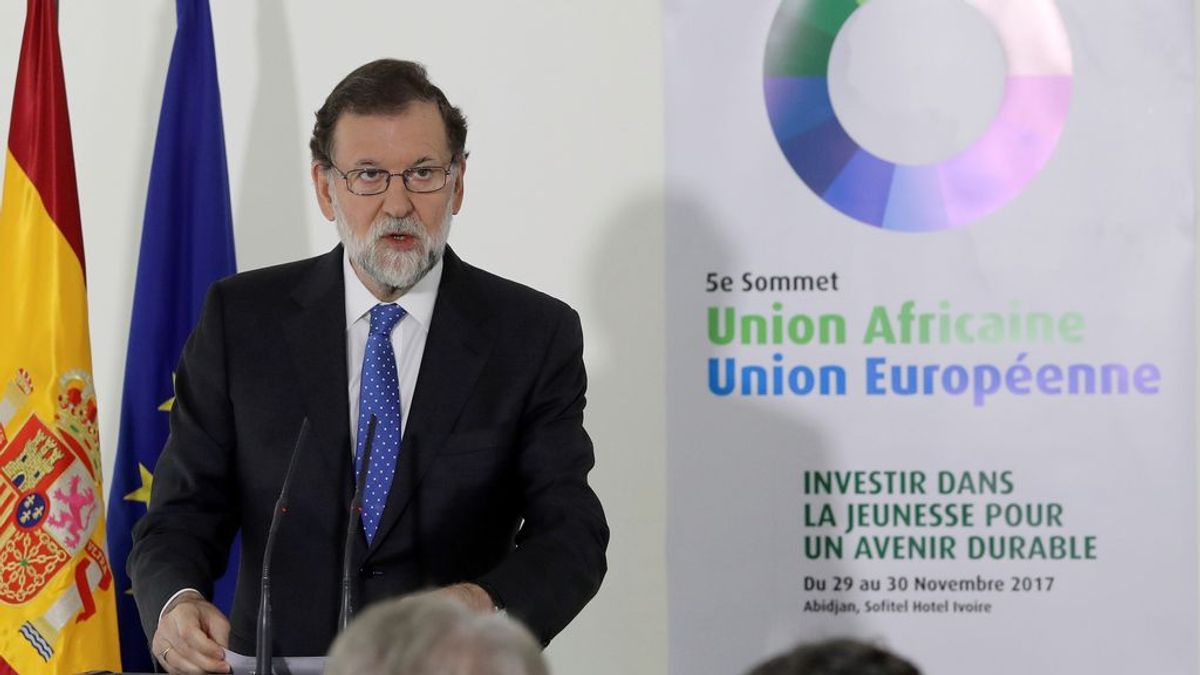 Rajoy dice a Iceta que el 21-D no es una "subasta de ideas" y no comparte su propuesta de Hacienda federal
