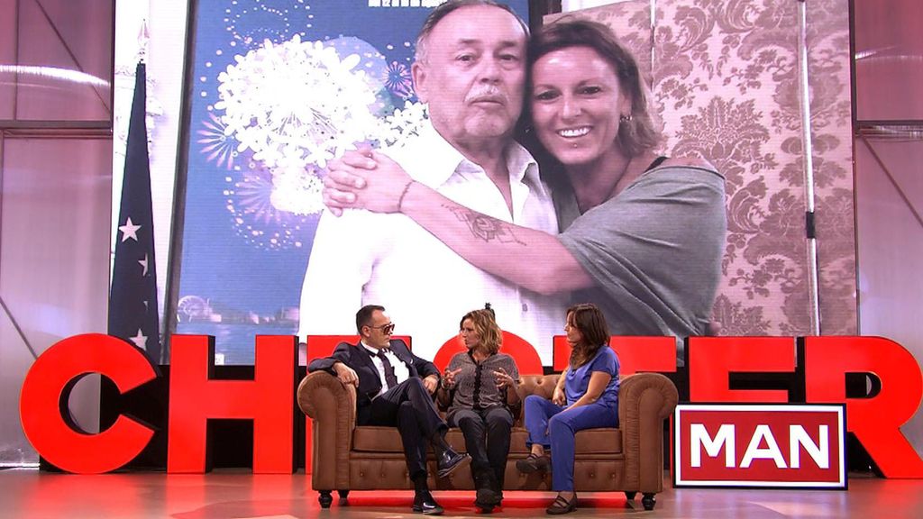 Pamela Anderson, Pilar Eyre y La Mari de Chamabo, invitadas en 'Chester'.