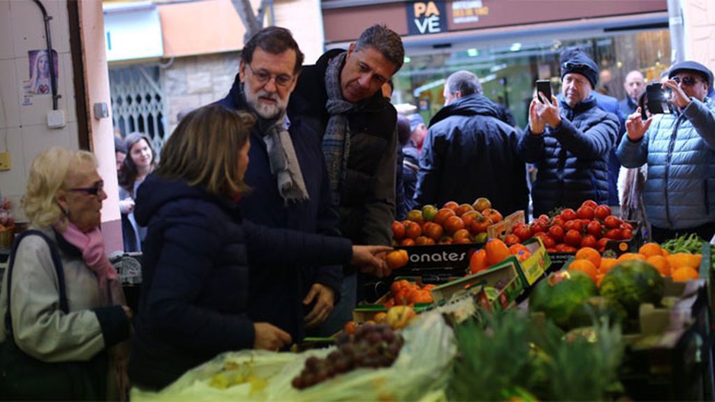 Rajoy: "El cuento del independentismo ya no da más de sí y nadie lo apoya"