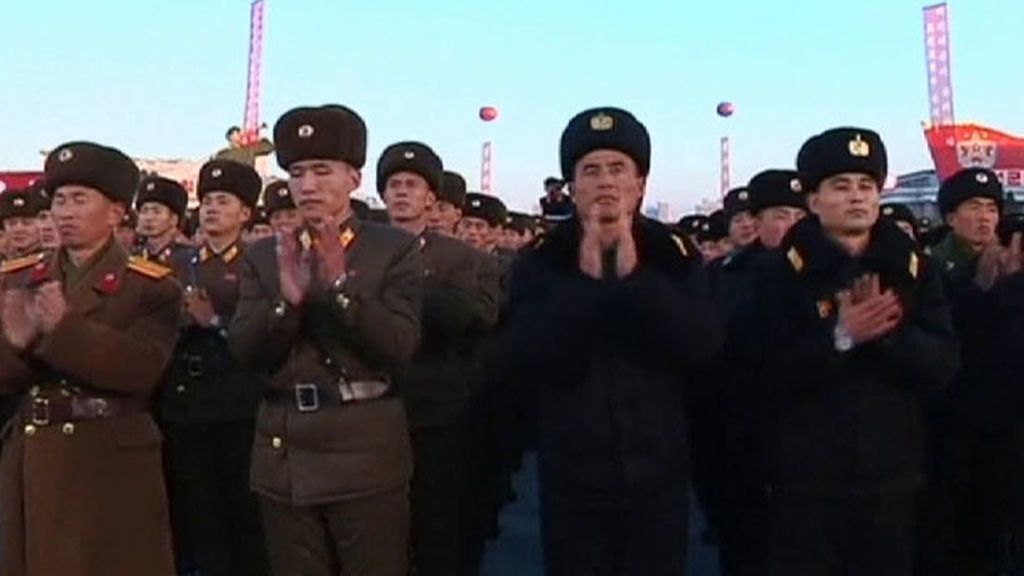 Corea del Norte celebra el lanzamiento de un misil intercontinental