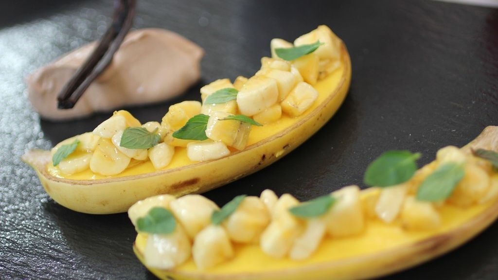 Plátano relleno de mango