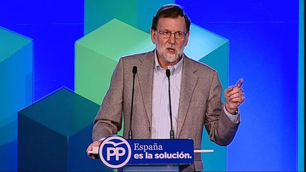 Rajoy entra en campaña en Cataluña: “Decidles a todos que nosotros frenamos el disparate”