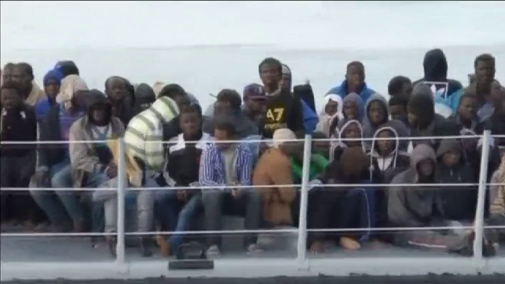 Rescatados en Libia 190 inmigrantes que se dirigían a Europa