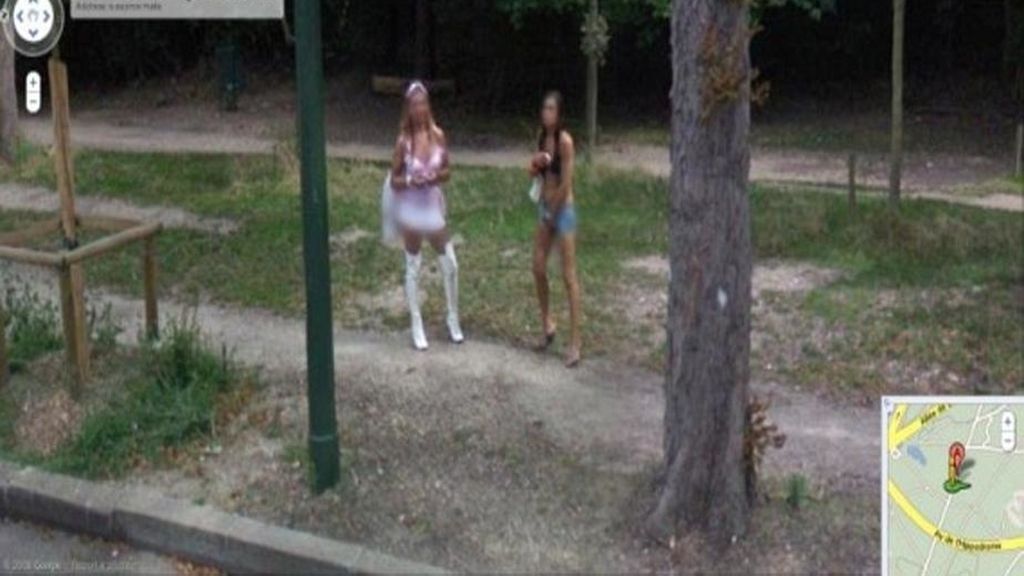 Pillados por 'Google Street View'