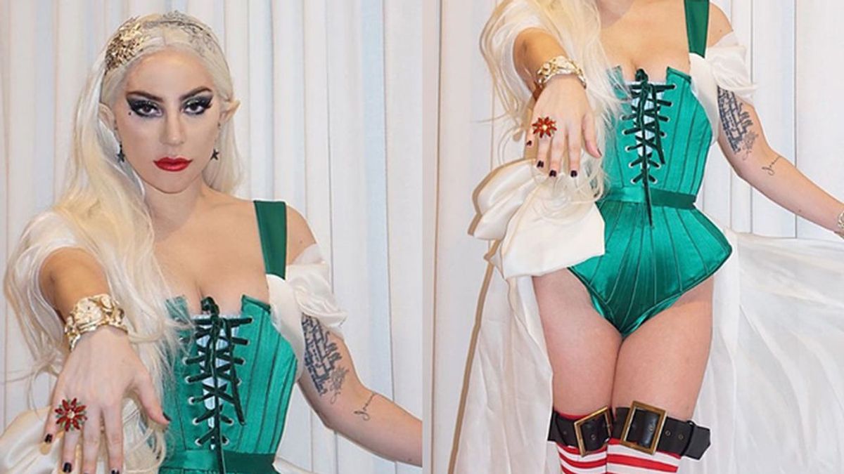 Lady Gaga se transforma en elfo por Navidad