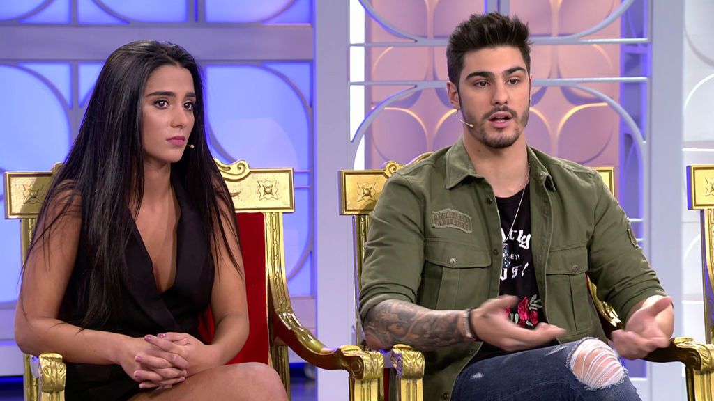 Joni: "Claudia ha tenido que buscar fuera lo que no ha encontrado en su trono" Joni: "Claudia ha tenido que buscar fuera lo que no ha encontrado en su trono"