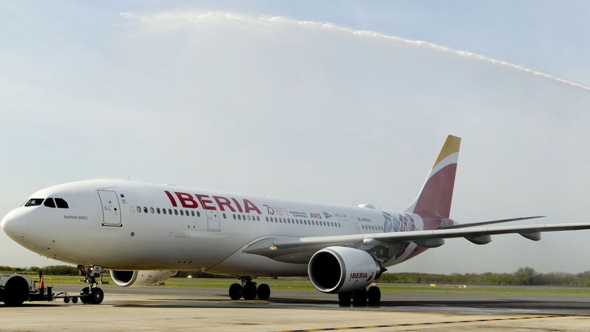 Empleados de Iberia en el Aeropuerto de Barcelona convocan huelga entre el 21 y el 24 de diciembre
