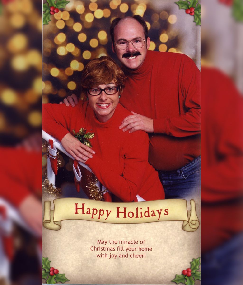 Llevan 14 años mandando Christmas hilarantes