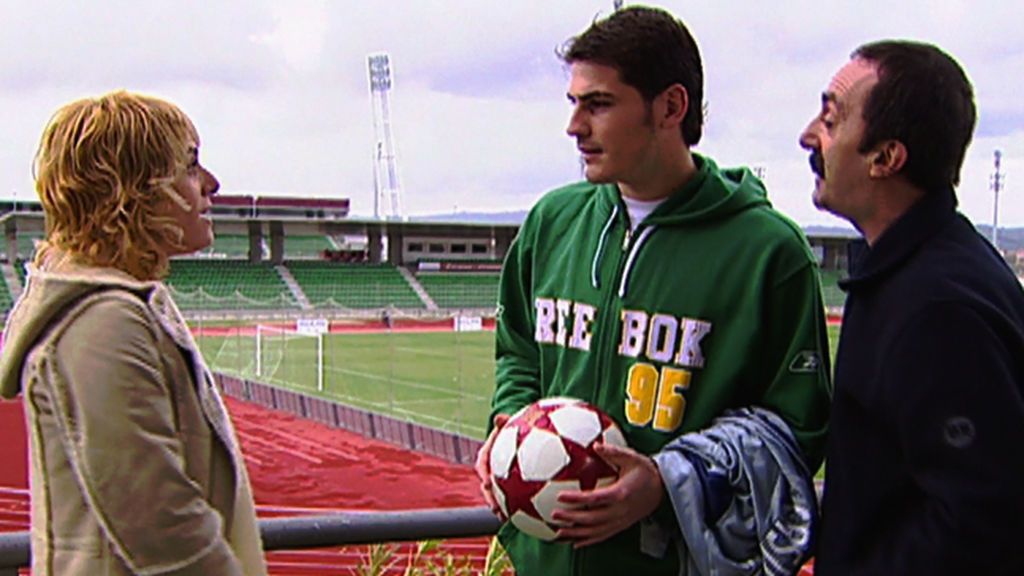 El cameo de Iker Casillas en ‘7 Vidas’ hace 13 años con el que alucina el portero español, íntegro