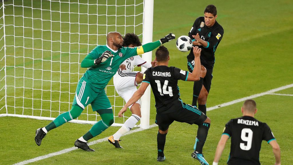 Ali Khaseif, portero del Al Jazira, hace 15 minutos para la historia ante el Madrid y las redes alucinan con sus paradas