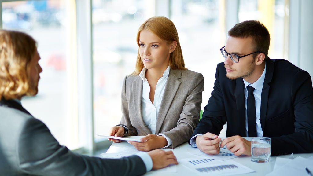 Los jóvenes necesitan una inyección de motivación para lograr incorporarse al mundo laboral