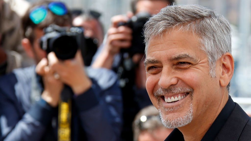 Ser amigo de George Clooney tiene premio: regala un millón para cada uno de sus 14 amigos