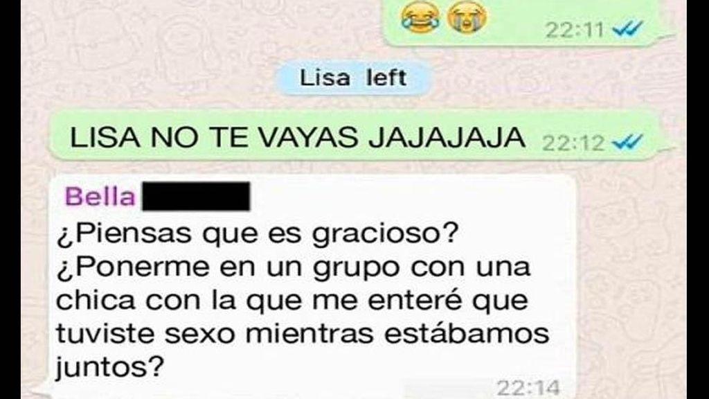 Crea un grupo de Whatsapp con todas sus exnovias para desearles 'Feliz Navidad'
