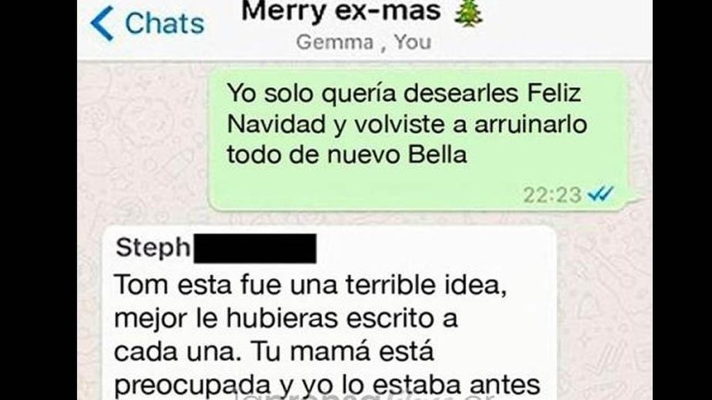 Crea un grupo de Whatsapp con todas sus exnovias para desearles 'Feliz Navidad'