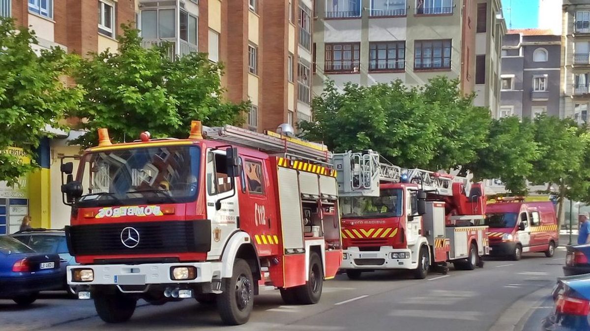 Ocho personas, cuatro menores, con quemaduras e intoxicados en un incendio en Burgos