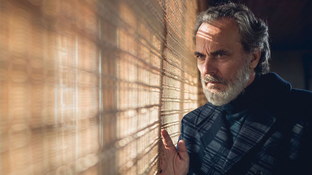 José Coronado es Nemo en 'Vivir sin permiso'.