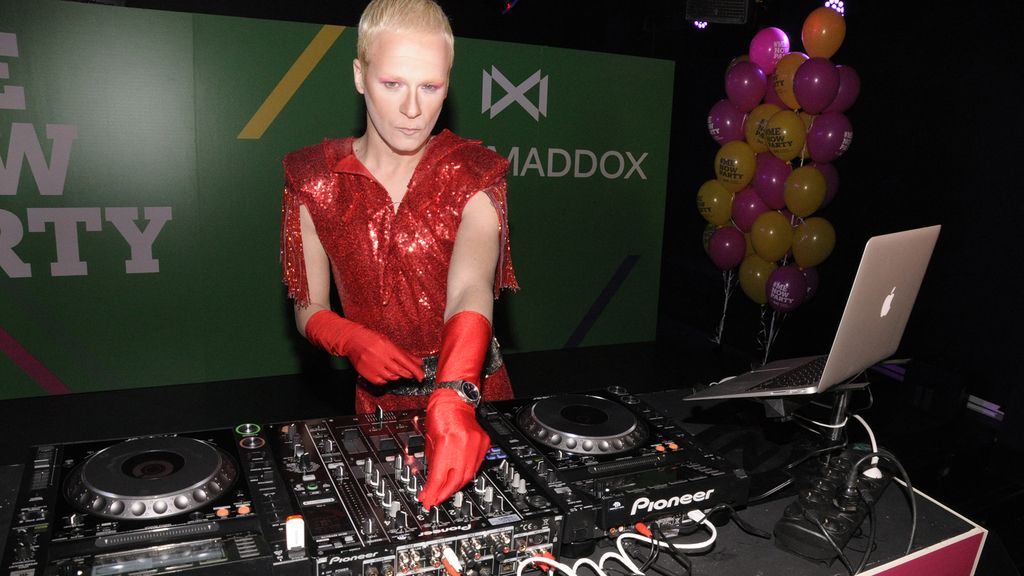 Orion Bow animó la fiesta con la mejor música electrónica