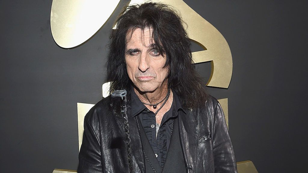 El cantante 'heavy' Alice Cooper