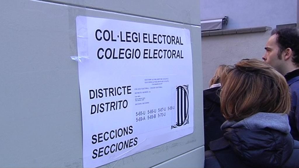 Malabarismos en Cataluña para votar en un día laborable