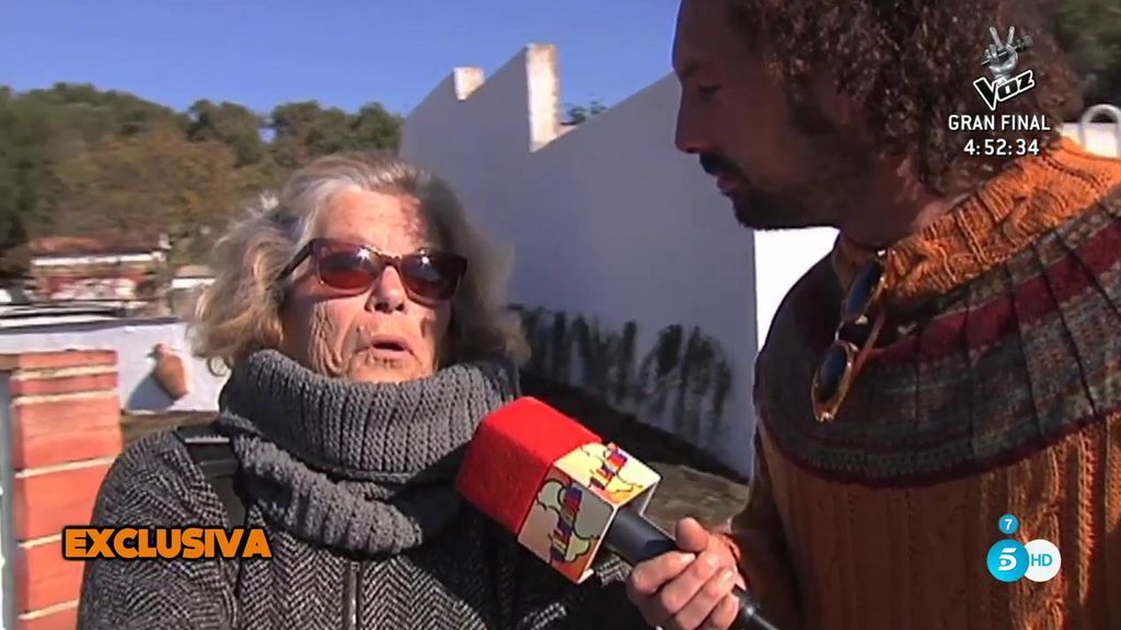 Los vecinos de Campanario y Jesulín afirman que no les ven gestos de cariño
