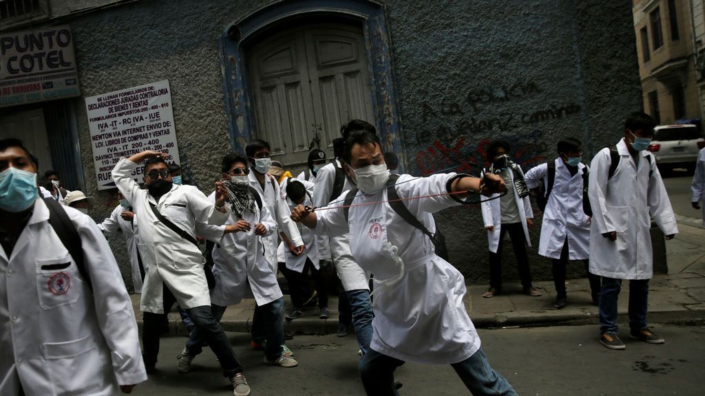 Los médicos protestan en Bolivia por la nueva ley contra las negligencias