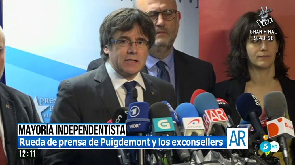 Carles Puigdemont: “Estoy dispuesto a reunirme fuera de España con Rajoy”