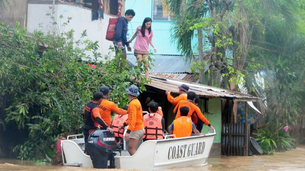 La tormenta tropical Tembin causa al menos 133 muertos en Filipinas