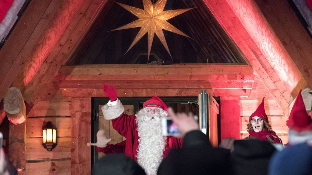 Papá Noel inaugura oficialmente la Navidad con su tradicional discurso