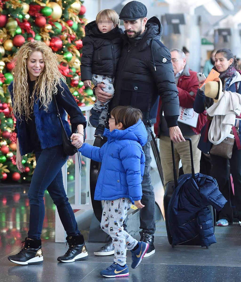 Shakira, Piqué, Milan y Sasha: la navidad 😍😍 de los Piqué Mebarak en Nueva York